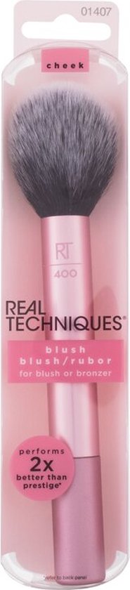Brushes Finish Blush Brush   KosmetickA12 A tA tec na tvA Atmenku