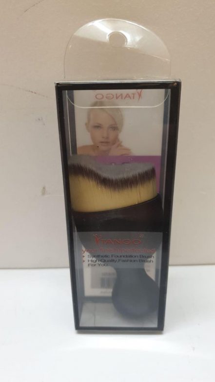 Tango Synthetic Foundaiton Brush