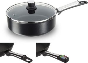 Tefal Assisteo Hoogwaardig Aluminium Hapjespan met Deksel - 24 cm - Inclusief Digitale Intelligente Module