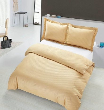 Hotel Home Collection - Dekbedovertrek - Manchester - 200x200/220 +2*60x70 cm - Zand