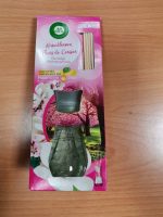 Geurstokjes airwick reeds essential oil kers 33ml